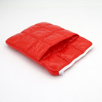 Vente en gros de sacs d'ordinateur portables en nylon matelassé, fins et élégants, de 13, 14, 15 et 15,6 pouces, avec fermeture éclair