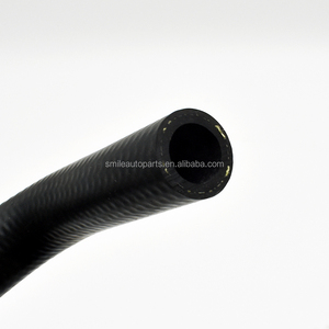 Tuyau de radiateur de pièces d'auto de sourire pour <span class=keywords><strong>Volvo</strong></span> <span class=keywords><strong>XC</strong></span>-<span class=keywords><strong>90</strong></span> <span class=keywords><strong>2002</strong></span>-2006 nouvelle condition tuyau de liquide de refroidissement pompe à eau en caoutchouc 30745315 30745330 30745332 - Product Image 5