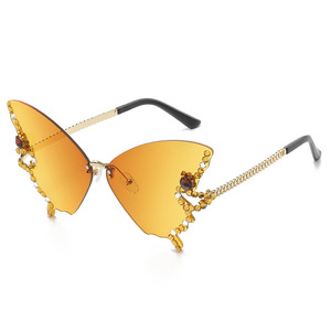Nouvelle arrivé<span class=keywords><strong>e</strong></span> mode surdimensionné sans cadre diamant papillon lunettes de soleil design de luxe femmes ombre lunettes de soleil <span class=keywords><strong>2023</strong></span> - Product Image 5