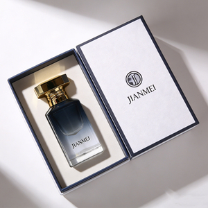 Flacon de parfum carré de luxe en <span class=keywords><strong>verre</strong></span> vide de 30 ml et 50 ml avec bouchon doré, conception d'usine OEM chinoise - Product Image 3