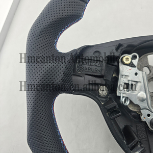 Volant en cuir perforé de haute qualité pour BMW E46, vente en gros - Product Image 5
