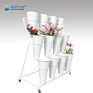 Support de fleurs en métal durable, idéal pour une utilisation prolongée, garde son aspect élégant longtemps, pour la maison - Product Image 1