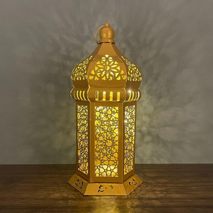 Lanterne LED dorée islamique faite à la main, décoration de fête du Ramadan Eid Mubarak, porte-bougie en acier, pots uniques - Product Image 2