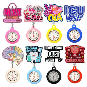 かわいい漫画スタイルの光沢のあるストレッチ可能なデジタルナースドクターバッジクリップ病院胸の格納式クリップオンハンギングウォッチ - Product Image 5