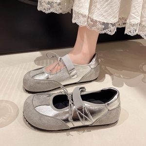 <span class=keywords><strong>Scarpe</strong></span> da Ginnastica Tedesche Estremamente Eleganti <span class=keywords><strong>con</strong></span> Suola Spessa per Donne, Modello Mei Manlin Primavera-Estate, Chiusura <span class=keywords><strong>con</strong></span> <span class=keywords><strong>Velcro</strong></span>, Stile Mary Jane - Product Image 3
