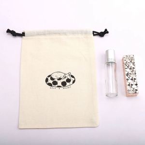 Pochette à bijoux en toile de coton écologique, petite, avec impression de logo personnalisé, pour peigne, parfum, cosmétiques, emballage cadeau, sac anti-poussière en coton - Product Image 3
