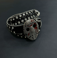 Ceinture noire vintage entièrement incrustée de strass étincelants et avec boucle masque Jason Voorhees (boucle en plaque d'alliage) inspirée de Friday the 13th