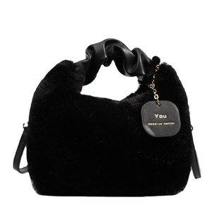 Sac à bandoulière en peluche populaire pour femme, nouveau modèle hiver, décontracté, simple, rétro, sac à main Tanjing - Product Image 1