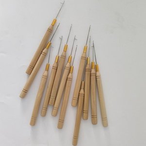 Kit d'aiguilles à boucle pour extensions capillaires avec manche en <span class=keywords><strong>bois</strong></span>, crochet métallique et perles en silicone microlink, résistant à la rouille - Product Image 5