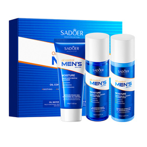 Set di Cura della Pelle Maschile SADOER Personalizzato, 3 Pezzi, Idratante e Controllo Oleosità, Organico, Riduzione Pori - Product Image 1