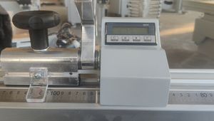 Regle Automatique LCD Pour Scie a Panneaux | Coupes Longitudinales Et Transversales De Haute Precision - Product Image 3