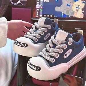 Zapatillas de Lona con Cara Sonriente Feo-Parecido Bonito, Zapatos de Cabeza Grande de Moda 2026, Calzado Diario con Suela Gruesa que Aumenta la Altura - Product Image 4