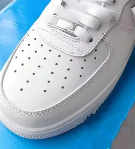 2024 nuove scarpe bianche per il tempo libero personalizzate di alta qualità per il tempo libero all'ingrosso sport da Sneakers personalizzate di marca con Logo scarpe da uomo