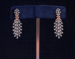 Best Quality Moissanite Engagement <b>Earrings</b> For Women Designed For Engagement Ceremonies Wedding Functions For Sale - Product Image 4