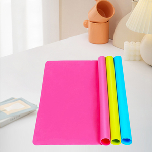 Tapis en silicone antidérapant de style classique, résistant à la chaleur et facile à nettoyer pour le comptoir de cuisine, la table, la pâtisserie et la cuisine - Product Image 4