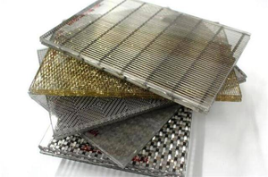 Verre feuilleté trempé artistique avec treillis métallique double couche intégré - Product Image 3