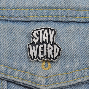 Stay Weird esmalte Pins gótico Punk corazón broches decorativos mochila solapa insignia Halloween joyería regalo al por mayor - Product Image 1