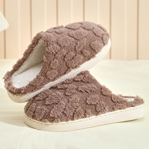 Pantofole Invernali Semplici e Versatili 2026, Antiscivolo per Casa e Esterno, Scarpe in Cotone Felpato per Donna, Calde e Confortevoli - Product Image 5