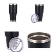 Grosir grosir Tumbler baja anti karat terisolasi 30oz dengan tutup geser magnetik Mug kopi olahraga dengan isolasi Premium