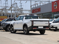 Pick-up Nissan Z9 GE PHEV de Zhengzhou, véhicule à énergie nouvelle, autonomie électrique de 135 km, 4x4, édition Explorer, bon état, sièges en cuir, caméra arrière
