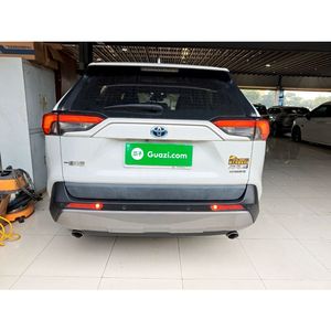 Voiture d'occasion Guazi - Toyota <span class=keywords><strong>RAV4</strong></span> <span class=keywords><strong>2021</strong></span> - Livraison à temps - <span class=keywords><strong>Hybride</strong></span> à recharge automatique - SUV automatique - Conduite à gauche - Pour les acheteurs de SUV hybrides économiques en carburant - Product Image 6