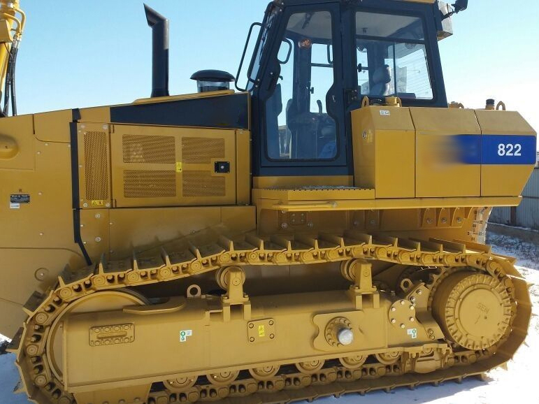Bulldozer SEM 832F - 340HP Earth Moving Machine with Ripper