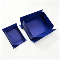 Boîte cadeau rigide magnétique pliable bleu marine en deux tailles pour emballage cadeau haut de gamme