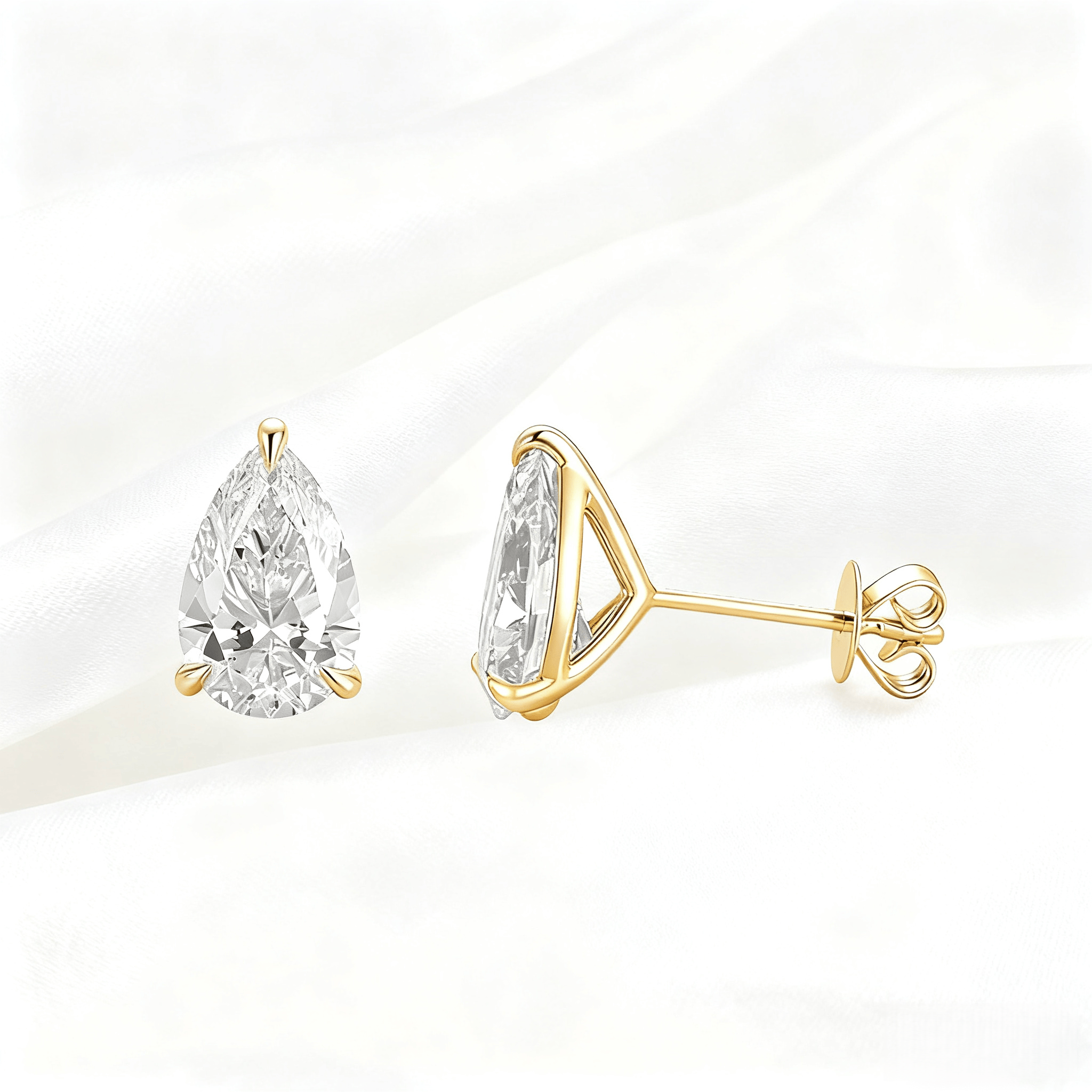 18k yellow gold lab diamond earring
