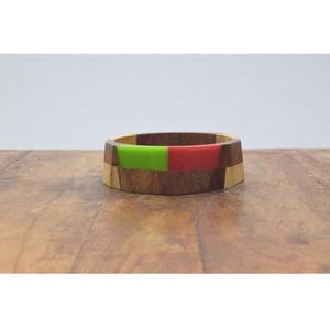 Bracelets en résine et en bois faits à la main, bijoux en bois naturel et en résine avec un design élégant pour les femmes, à porter au quotidien et pour les occasions festives - Product Image 5