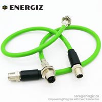 Kreisförmige 8-polige Buchsen halterung an umspritzten Stecker M12 X-codiertes Kabel