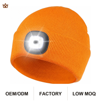 Bonnet en tricot LED rechargeable par USB, casquette de course hivernale avec lampe frontale, logo personnalisé, cadeaux lumineux, unisexe, vente directe d'usine OEM