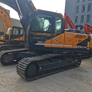 Excavadora Hyundai 225LC-9T de 22 Toneladas con Cucharón de Excavación de 0.8m de Capacidad, Equipo Pesado Usado, Motor y Caja de Cambios - Product Image 3