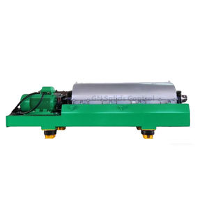 Centrífuga Decantadora Horizontal <span class=keywords><strong>de</strong></span> Alta Velocidad para Deshidratación <span class=keywords><strong>de</strong></span> Lodos, Tratamiento <span class=keywords><strong>de</strong></span> Aguas Residuales, <span class=keywords><strong>Tricanter</strong></span> Trifásico, 1-120m³/h - Product Image 1