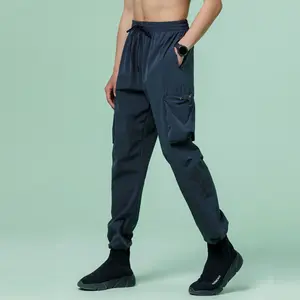Fashion 2021 Sweat Pants Joggers Nylon Pockets Black Men Cargo Jogger Pants