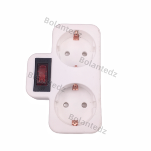 16Aヨーロピアンタイプ変換プラグ1 TO <span class=keywords><strong>2</strong></span>ウェイEU標準電源アダプターソケット (スイッチ付き) - Product Image 2