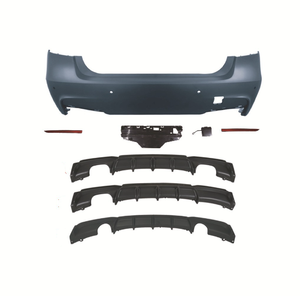 Kit Carrozzeria F30 Stile M Sport: <span class=keywords><strong>Paraurti</strong></span> <span class=keywords><strong>Anteriore</strong></span>, <span class=keywords><strong>Paraurti</strong></span> Posteriore e Minigonne Laterali per <span class=keywords><strong>BMW</strong></span> <span class=keywords><strong>Serie</strong></span> <span class=keywords><strong>3</strong></span> F30 F35 328i 335i - Product Image 3