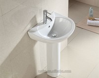 Nouvelle toilette économique en céramique de salle de bains sanitaire Wc avec lavabo