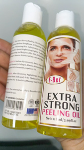Hoogwaardige exfoliërende hand- en voetscrubolie voor het hydrateren en herstellen van de huid - Product Image 4