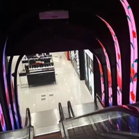 Tube semi-circulaire Led Plafond Immersif Espace Virtuel Écran d'épissage sans couture Affichage led illimité Module P2.5