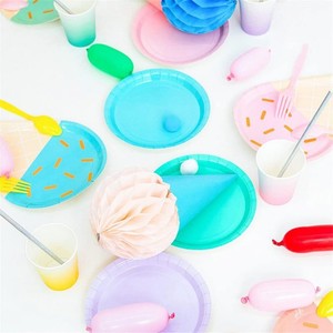 6 pièces par sac mignon Sundae assiettes en papier jetables pour enfants garçons fête d'<span class=keywords><strong>anniversaire</strong></span> vaisselle fournitures crème glacée décorations de <span class=keywords><strong>Table</strong></span> - Product Image 2