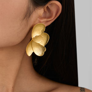 Boucles d'Oreilles Puces Exagérées en Métal à Grandes Fleurs Multi-feuilles pour Femme, Breloques de Dame, Accessoires de Bijoux à la Mode, Cadeau - Product Image 2