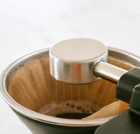 Cafetera Eléctrica de Goteo Totalmente Automática con Carcasa de Plástico para Uso Doméstico y al Aire Libre