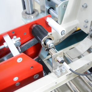 GURKI otomatik konveyör bant kapakları katlanır karton kaplama makinesi gıda, içecek, tütün, günlük kimyasal - Product Image 4