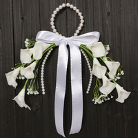 Bouquet de lys artificiels blancs avec poignée en perles, ruban en satin, nœud, couronne de fleurs pour mariage, bouquet de mariée