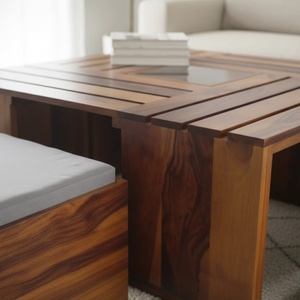 Ensemble de tables basses contemporaines en bois de qualité supérieure avec tables gigognes, structure robuste et usage polyvalent pour s'asseoir ou décorer - Product Image 3