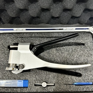 เครื่องทดสอบความแข็งเว็บสเตอร์ W-B92 น้ำหนักเบา 0.5 กก. แบบปรับเปลี่ยนได้ HRE HV HB สำหรับการตรวจสอบคุณภาพการผลิตอะลูมิเนียมอัดขึ้นรูปแบบเป็นชุด - Product Image 2
