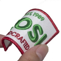 Étiquettes Brodés Thermocollantes Personnalisées d'Usine, Patches Brodés Logo 3D Gonflé pour Vêtements et Casquettes