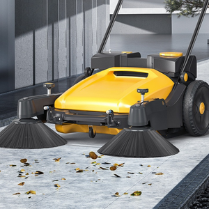 Nouvelle balayeuse manuelle autoportée avec bac à poussière <span class=keywords><strong>de</strong></span> 55 L, vitesse <span class=keywords><strong>de</strong></span> 8 km/h, efficace pour le <span class=keywords><strong>nettoyage</strong></span> intérieur/extérieur, conception à pousser à la main, brosses latérales pour - Product Image 2