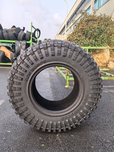 ยางเรเดียลสำหรับรถ SUV รุ่นใหม่ LCH T-REX LT275/55R20 35X12.50R22LT แบบไม่มียางใน ขอบสีดำ สำหรับลุยทุกสภาพถนน ยึดเกาะถนนได้ดีเยี่ยม MUD MONSTER 1 - Product Image 5