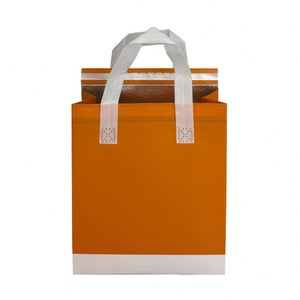 Sacs isothermes jetables imperméables en aluminium non tissé pour la livraison de plats chauds ou froids à emporter - Product Image 1